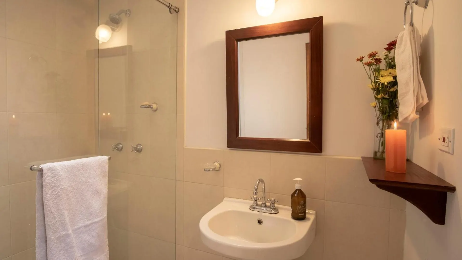 Casa Estudios Normandia Bogota