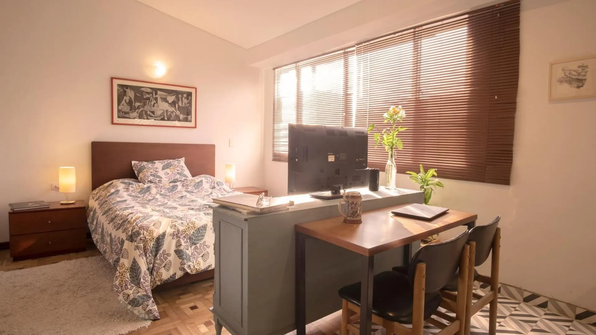 Casa Estudios Normandia Bogota Colombia
